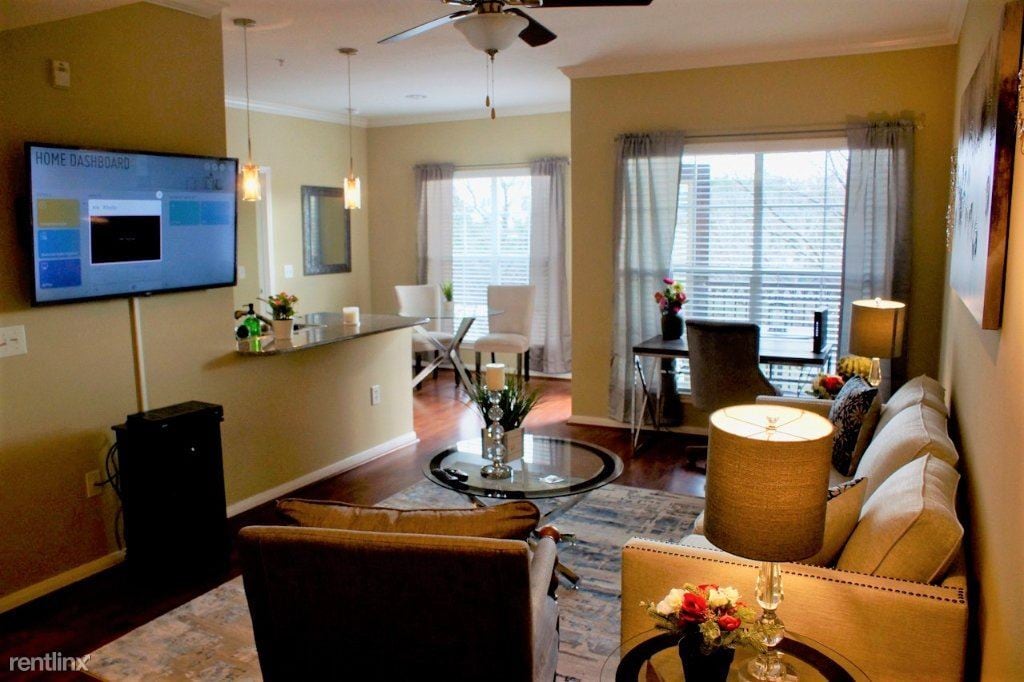 Primary Photo - 2 br, 2 bath Apartment - 2601 Gramercy Str,