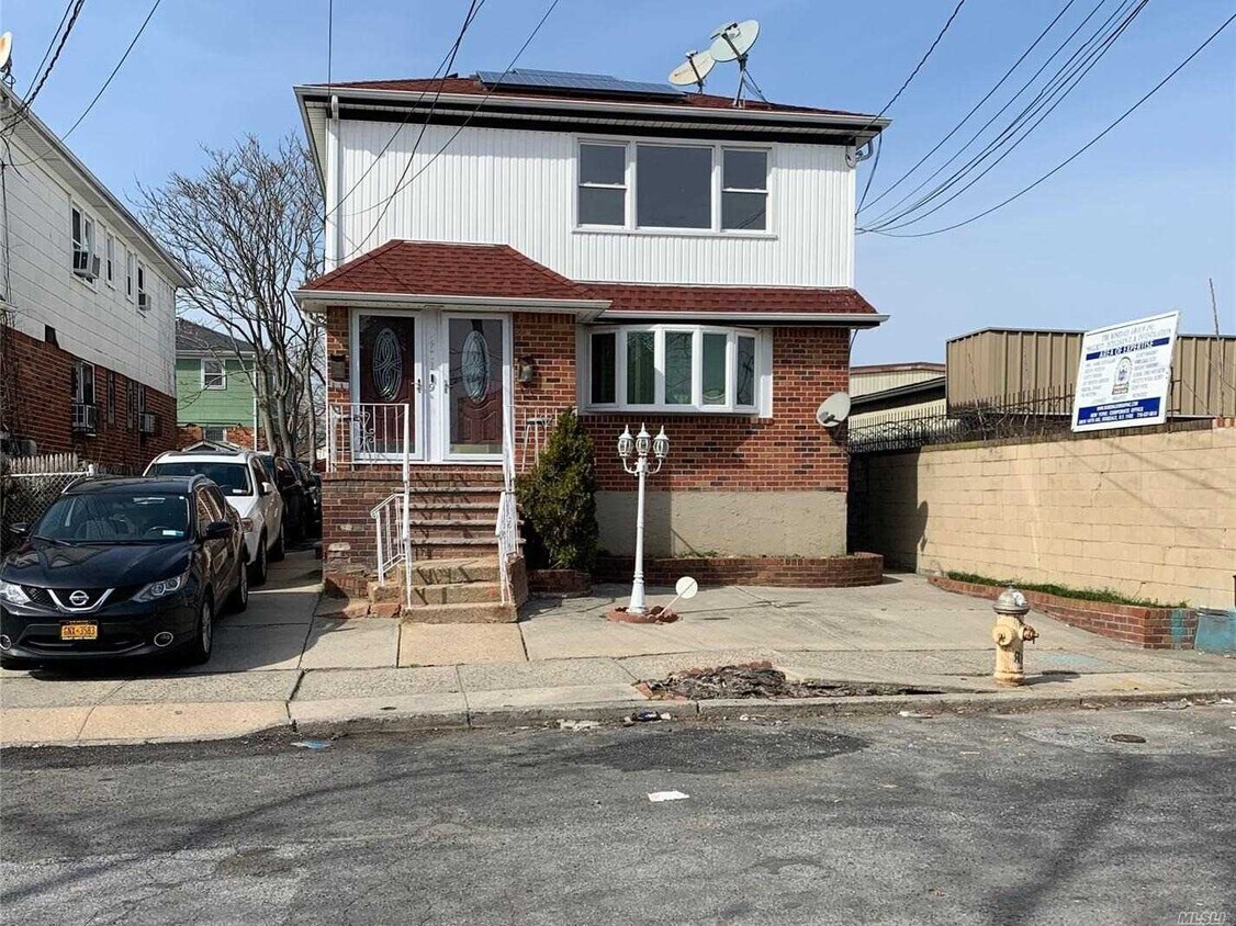 Foto principal - 260-19 145th Ave