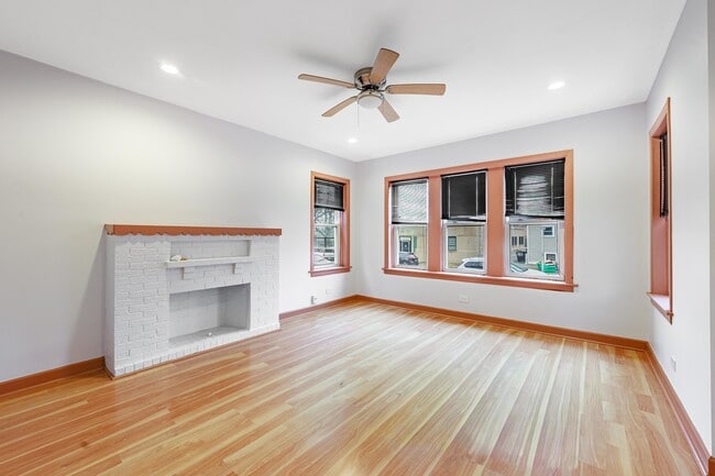 Foto del edificio - 1810 N Long Ave