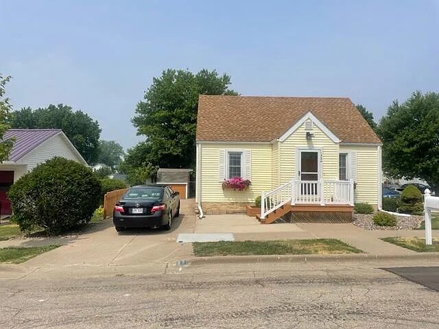 Primary Photo - 1320 Grant St