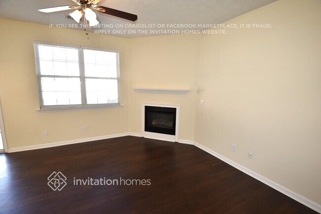 Foto del edificio - 202 W Oaks Pl