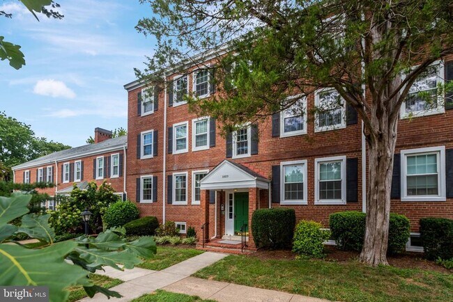 Foto del edificio - 2883 S Abingdon St