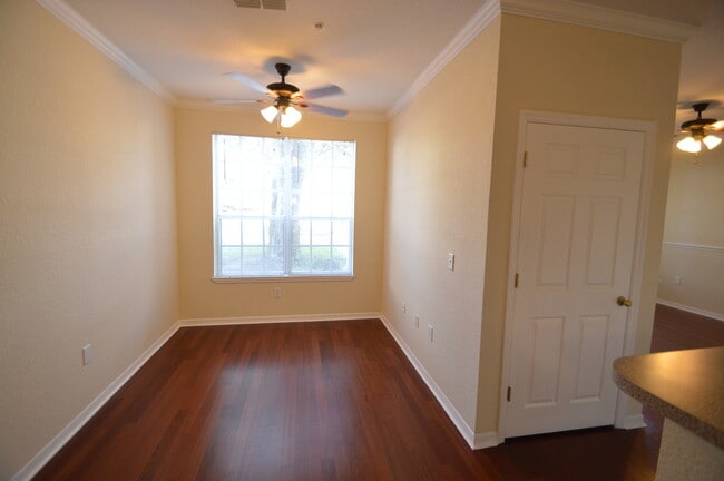 Building Photo - ALTAMONTE SPRINGS:Gated community, Ground Floor Unit! AVAILABLE APRIL 15th!