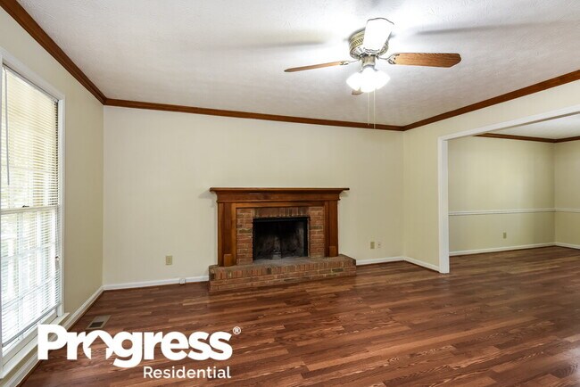 Foto del edificio - 2660 Foxglove Dr SW