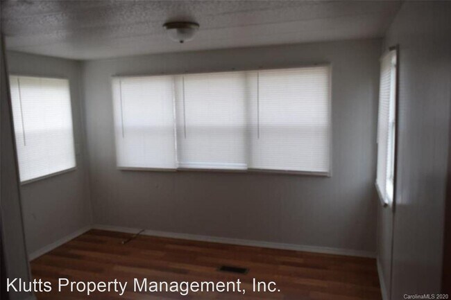 Foto del edificio - 2 br, 1 bath House - 602 Hawthorne Street
