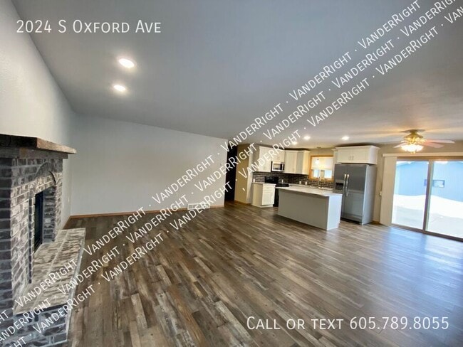 Foto del edificio - 2024 S Oxford Ave