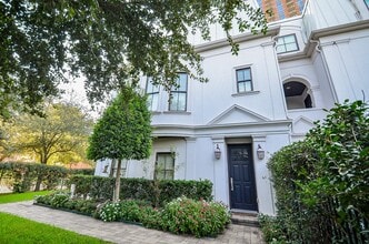 Building Photo - 2017 McClendon St