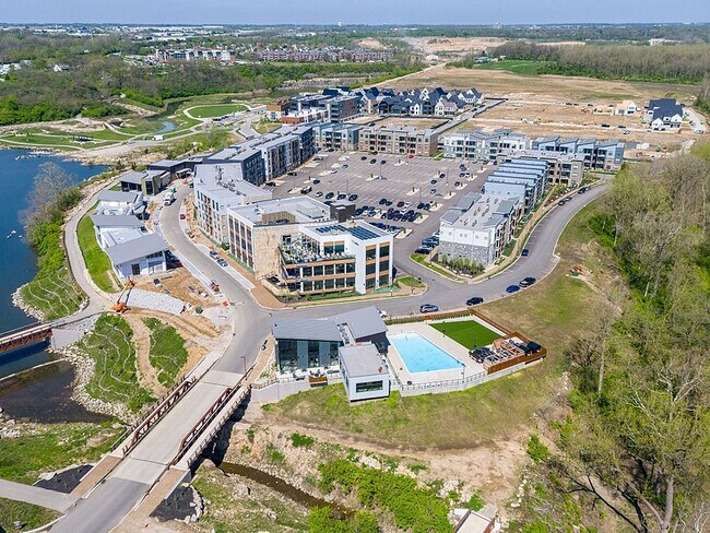 Drone de senderos de cantera - South Bank at Quarry Trails