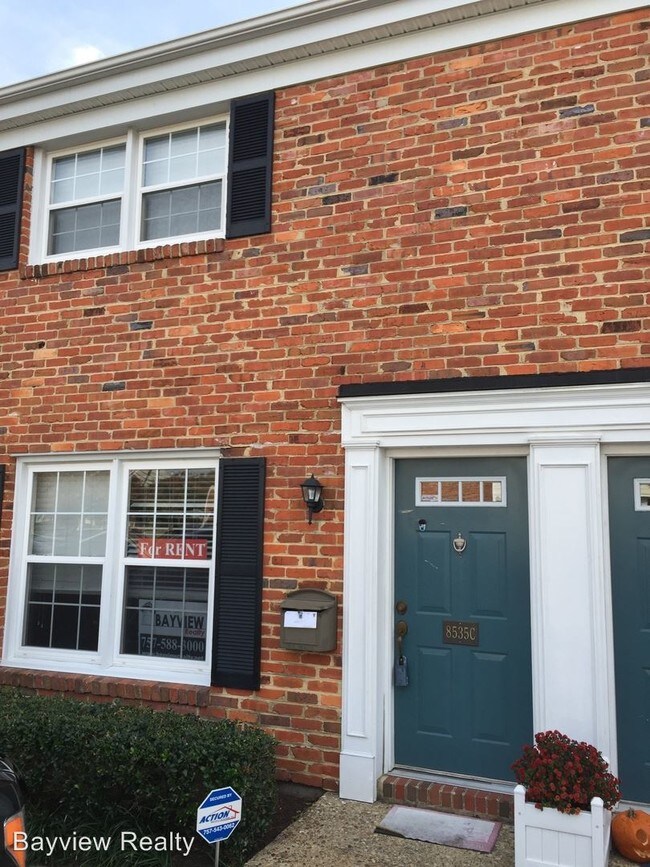 Foto del edificio - 2 br, 2.5 bath House - 8535 Tidewater Dr #C