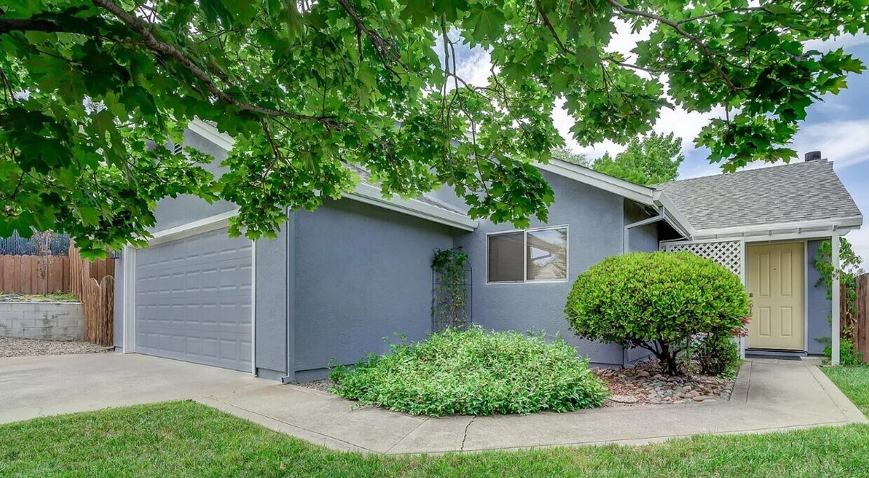 Primary Photo - Quail Ridge Subdivision 3 Bedroom