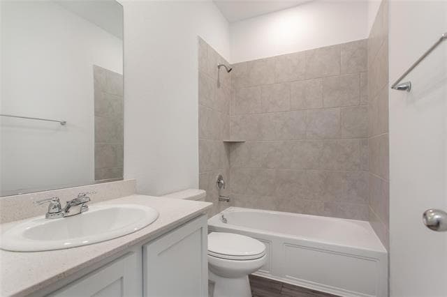 Building Photo - 2157 Clarion Dr