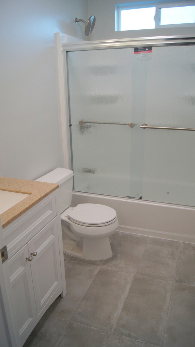 Foto del edificio - 1649 257th St