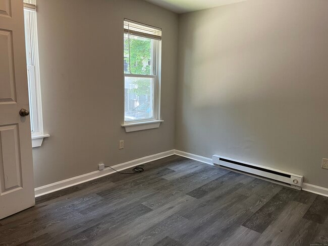 Building Photo - 47 Commerce Ave