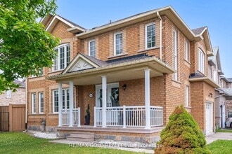 Building Photo - 14 Westbrook Av