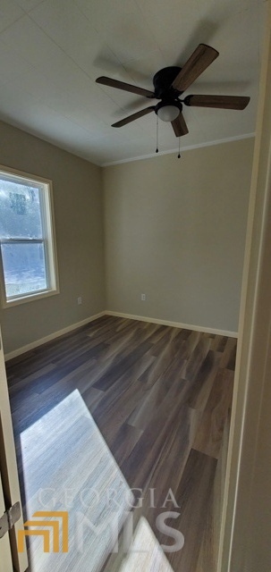 Building Photo - 105 Bowen Ln