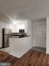 Building Photo - 18512 Boysenberry Dr