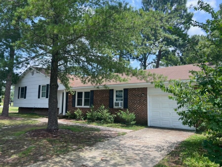 5998 Brookcliff Rd, Fayetteville, NC 28304 House Rental in