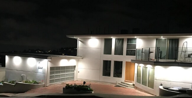 Building Photo - 2387 Mt Olympus Dr