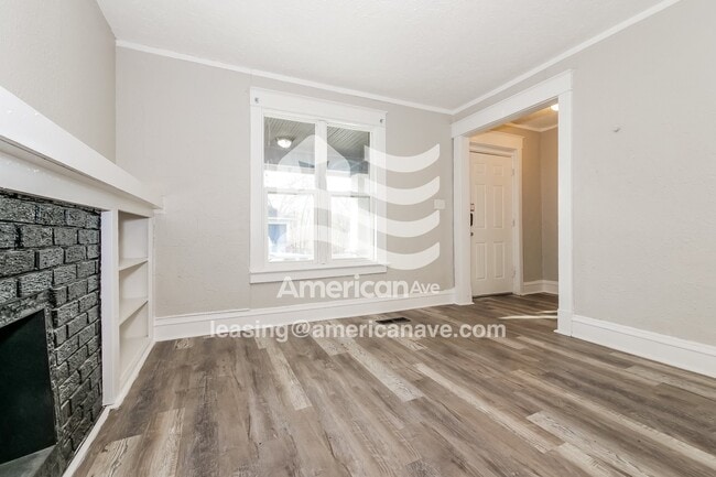 Foto del edificio - 1618 E 42nd St