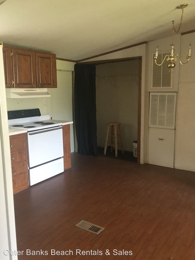 Foto del edificio - 3 br, 2 bath House - 8569 Caratoke Hwy.