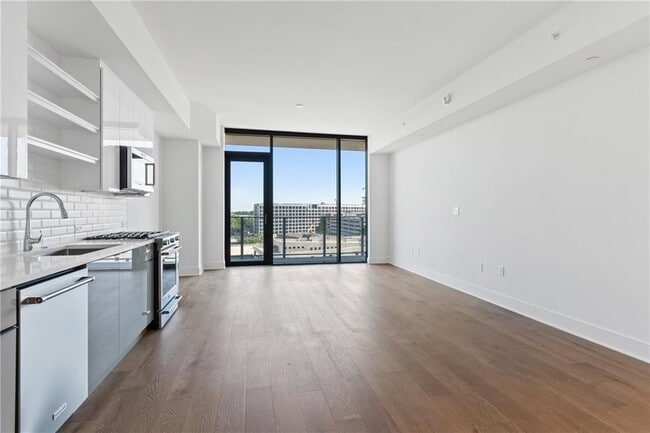 Foto del edificio - 788 West Marietta St NW