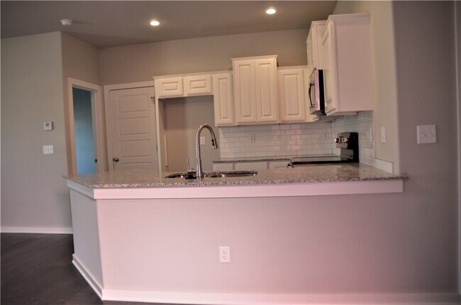 Foto del edificio - 3912 SW Peachwood Dr