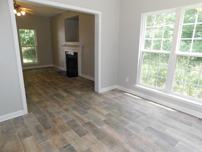 3 bedroom 2.5 bath single family home - 3 bedroom 2.5 bath single family home