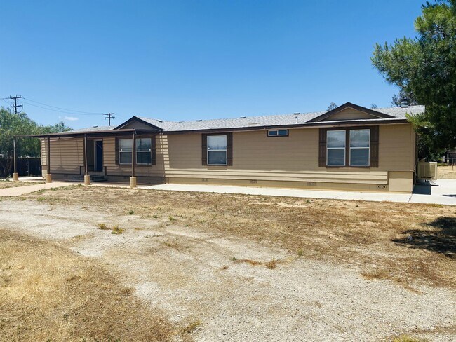 Building Photo - 26502 Placentia Ave