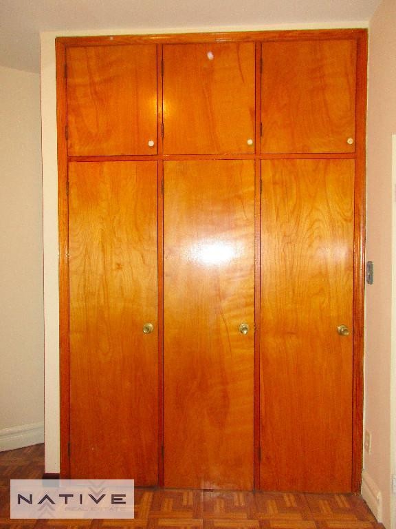 Foto del edificio - 1632 Stephen St