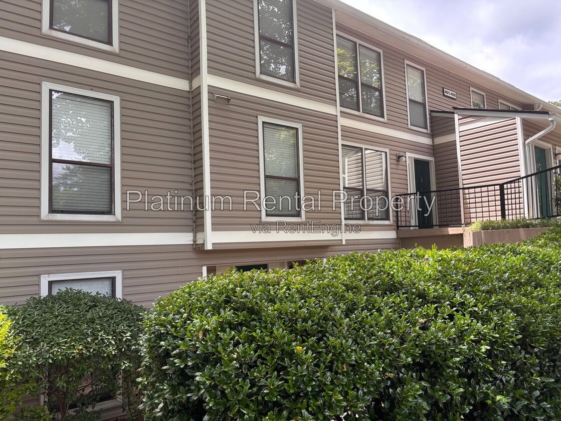 Photo - 402 Wynnes Ridge Circle Southeast