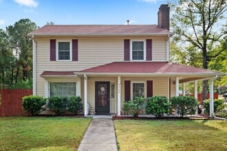 Building Photo - 3200 Courtland Dr