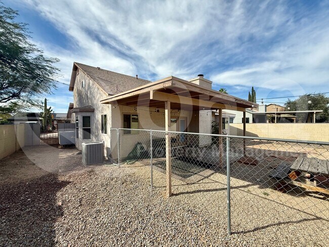 Foto del edificio - 9714 N Donegal Pl