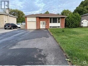 Building Photo - 117 Sherwood Forest Dr
