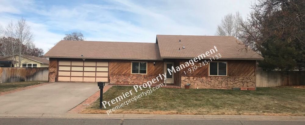 Primary Photo - 3090 Walnut Place