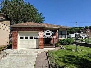 Building Photo - 123 N Broad St