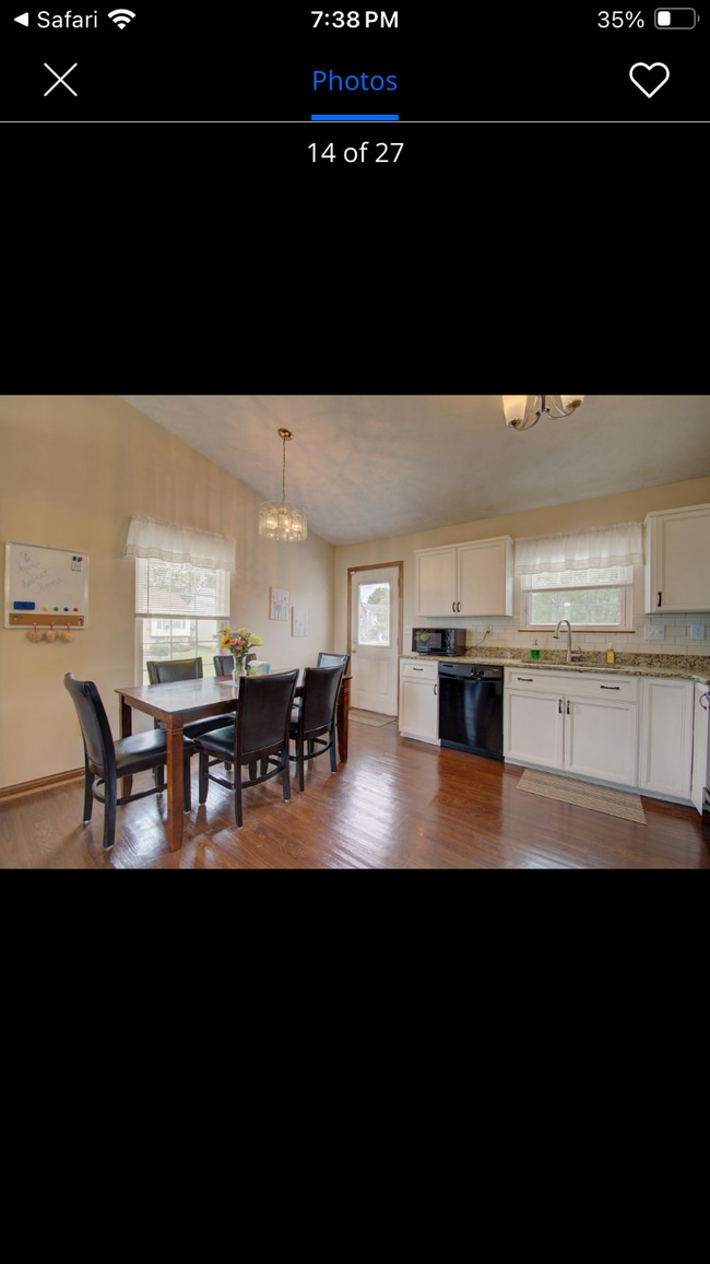 Building Photo - 1490 Clovernook Dr