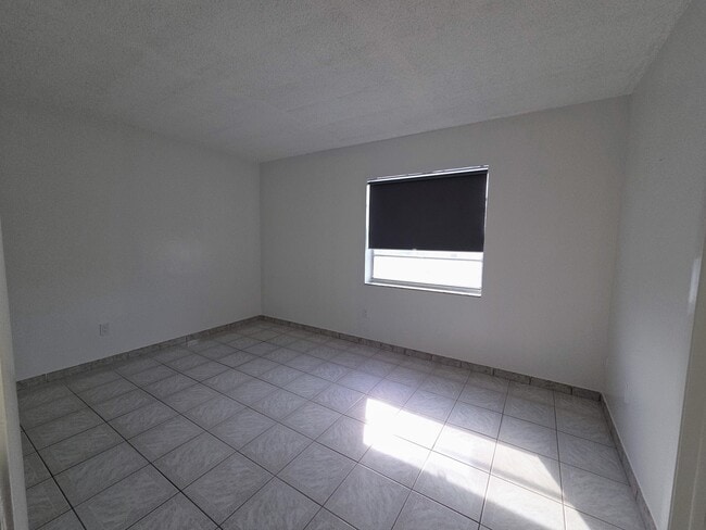 Building Photo - 6825 W Flagler St