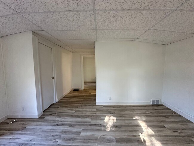 Foto del edificio - 55 Poplar St