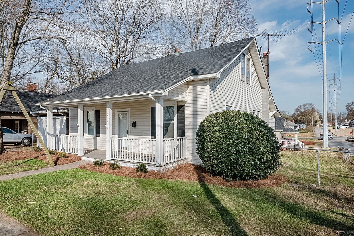 314 Chestnut Ave, Kannapolis, NC 28081 House Rental in Kannapolis, NC