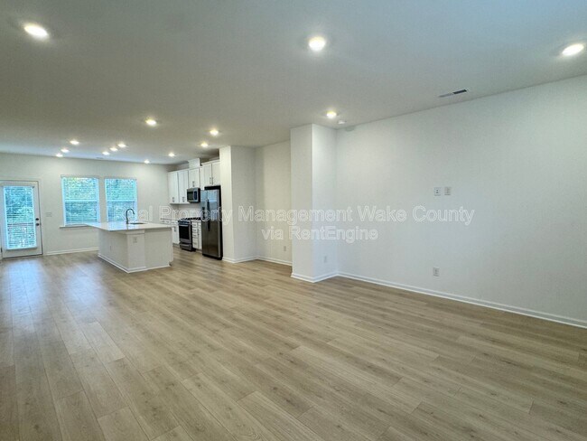 Foto del edificio - 416 Rowe Wy