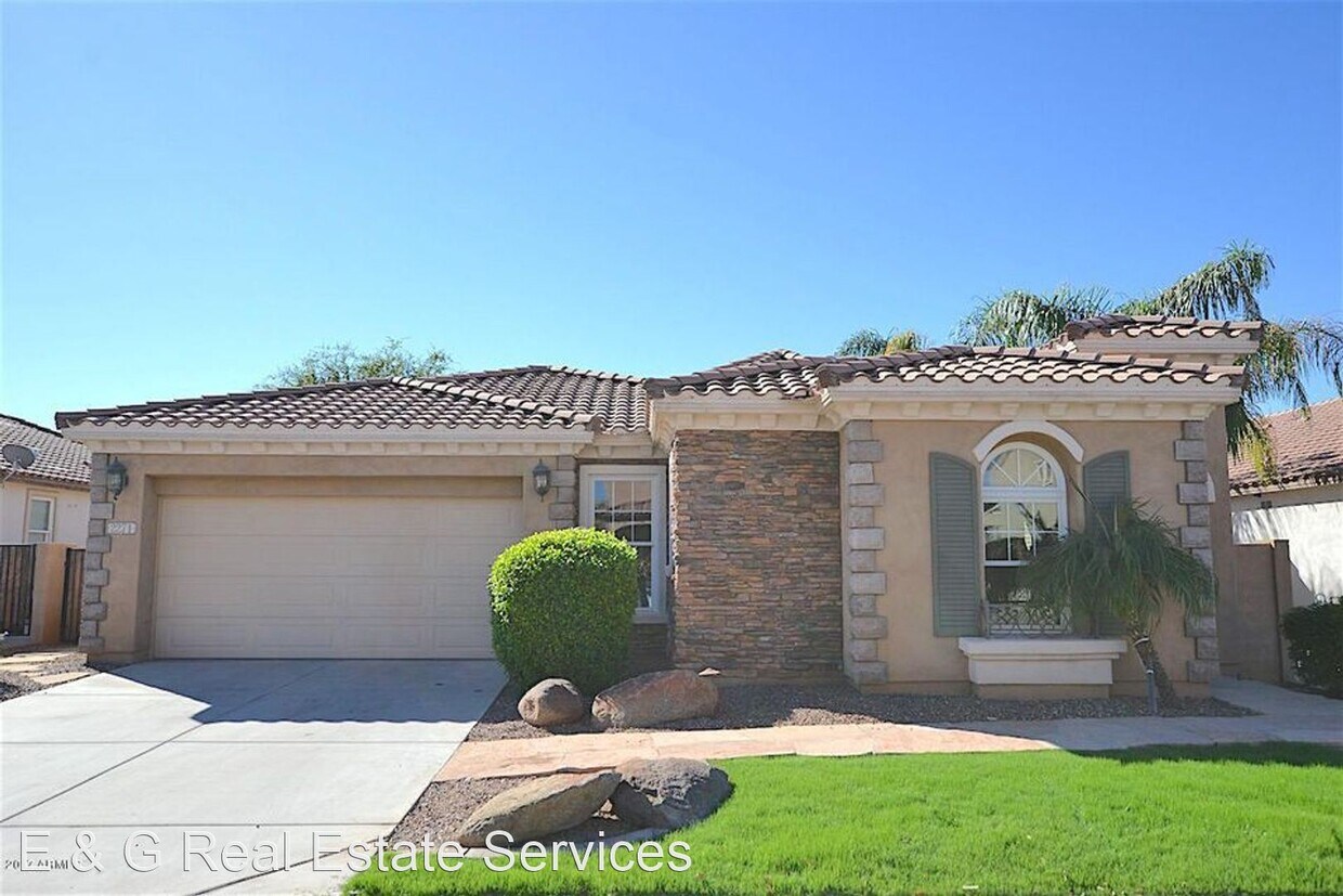 2271 E Honeysuckle Pl, Chandler, AZ 85286 House Rental in Chandler