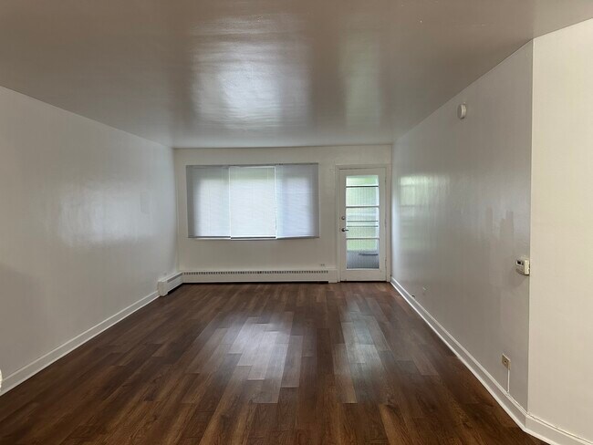 Sala de estar - 420 S Maple Ave