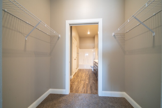 Building Photo - Third Avenue Lofts