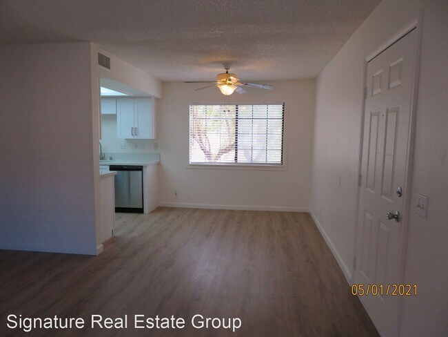 Building Photo - 4170 Sanderling Cir