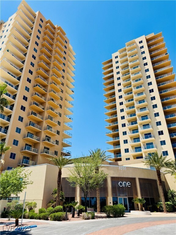 Foto del edificio - 8255 S Las Vegas Blvd