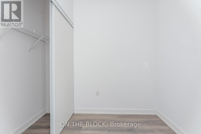 Building Photo - 7437 Kingston Rd