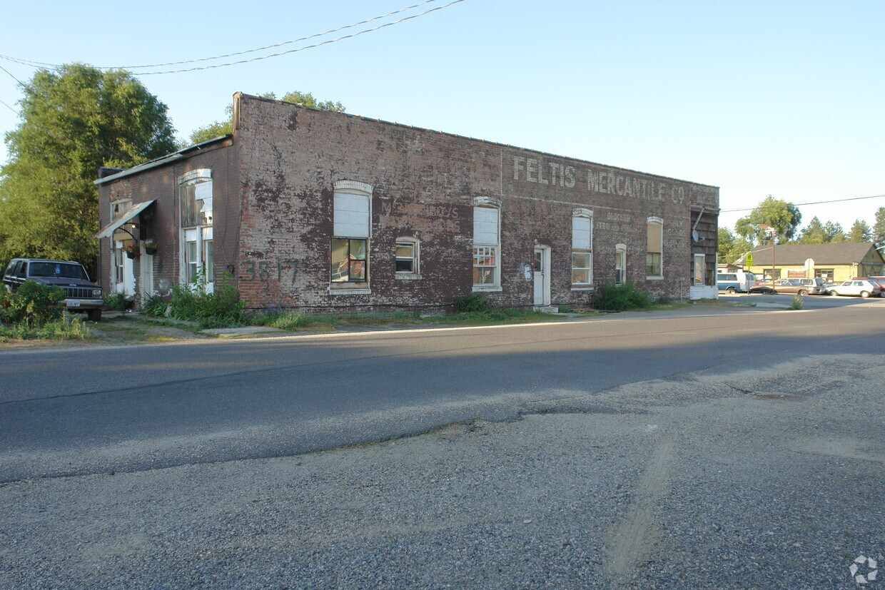 Building Photo - 3817 E 3rd Ave
