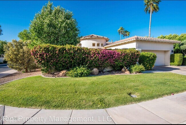 Foto del edificio - 3 br, 3 bath House - 7660 E. Tuckey Lane