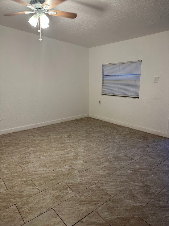 Foto del edificio - 3979 43rd Ave N