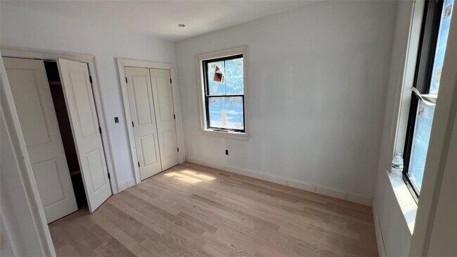 Foto del edificio - 38 Elmwood Ave